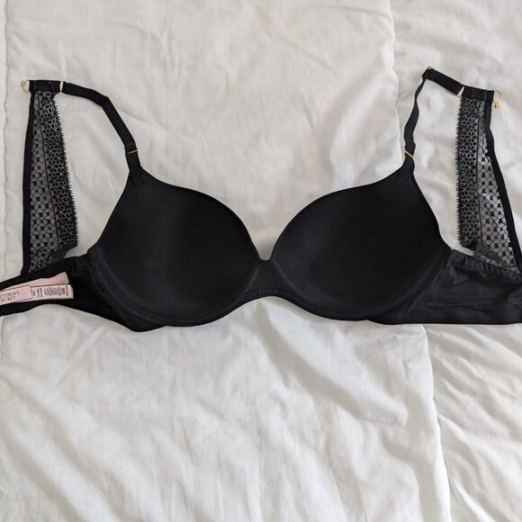VICTORIA’S SECRET Incredible Black Racerback Lace Bra 34DDD Underwire Lingerie - Picture 4 of 9
